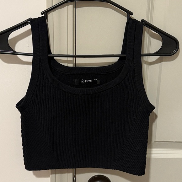 CUTS Coreflex Form Fitting Tank - Picture 4 of 7